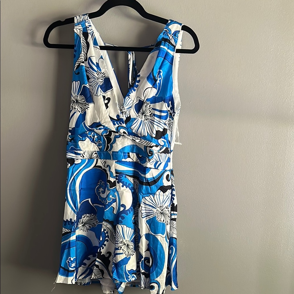 NWOT Blue and White Sleeveless Plunge Neck Romper